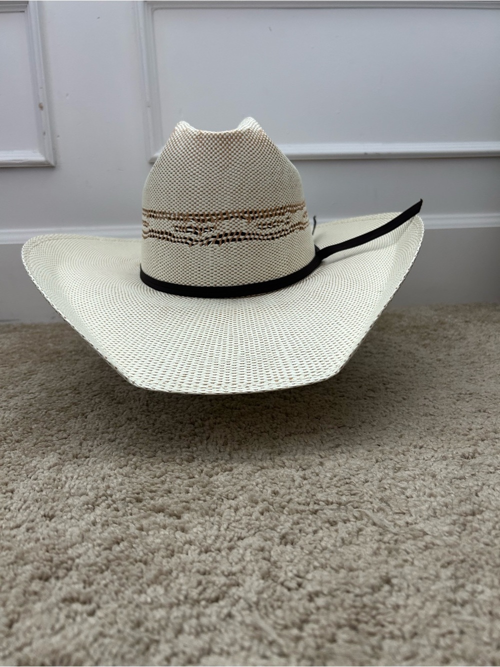 Twister straw hat